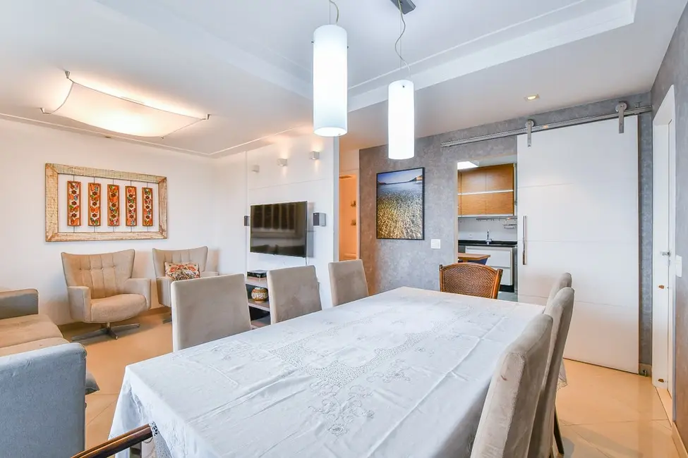 Apartamento com 3 quartos à venda, 110m2 em Moema, São Paulo - SP - imagem 3 Foto 3 de Apartamento com 3 quartos à venda, 110m2 em Moema, São Paulo - SP