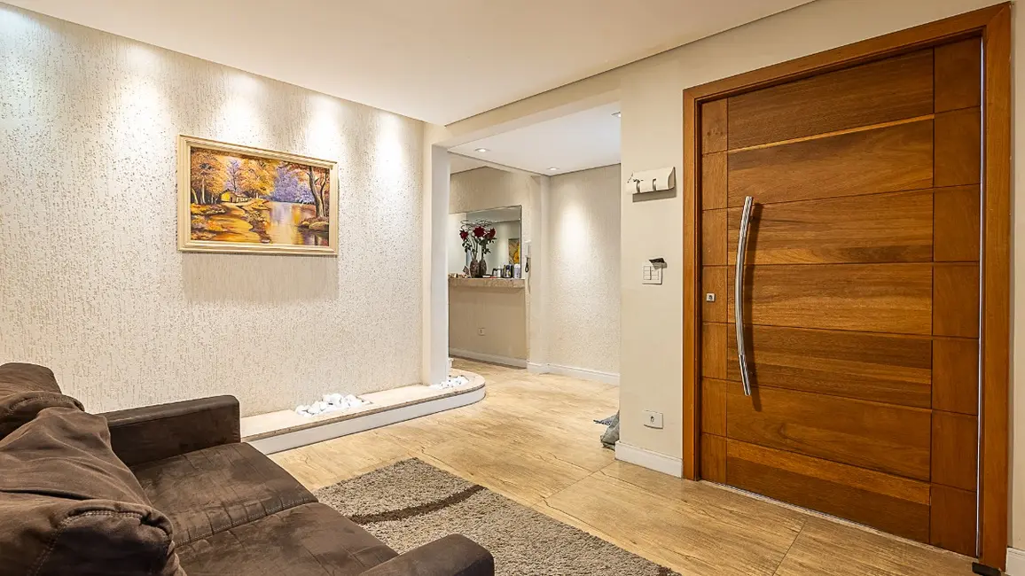 Sobrado com 4 quartos à venda, 300m2 em Cambuci, São Paulo - SP - imagem 3 Foto 3 de Sobrado com 4 quartos à venda, 300m2 em Cambuci, São Paulo - SP