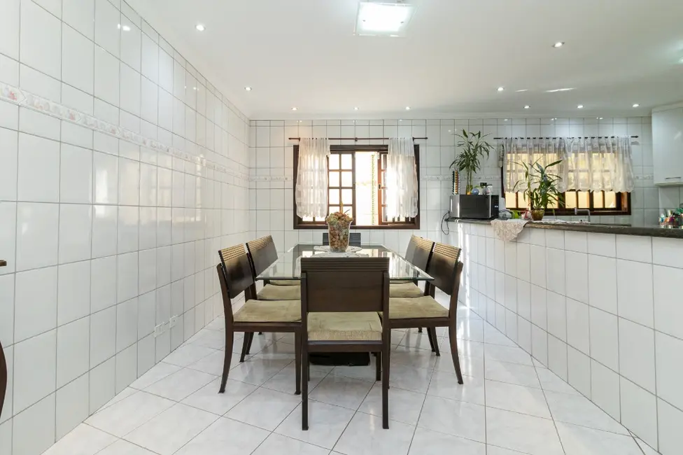 Sobrado com 3 quartos à venda, 156m2 em Vila Santa Delfina, São Paulo - SP - imagem 8 Foto 8 de Sobrado com 3 quartos à venda, 156m2 em Vila Santa Delfina, São Paulo - SP