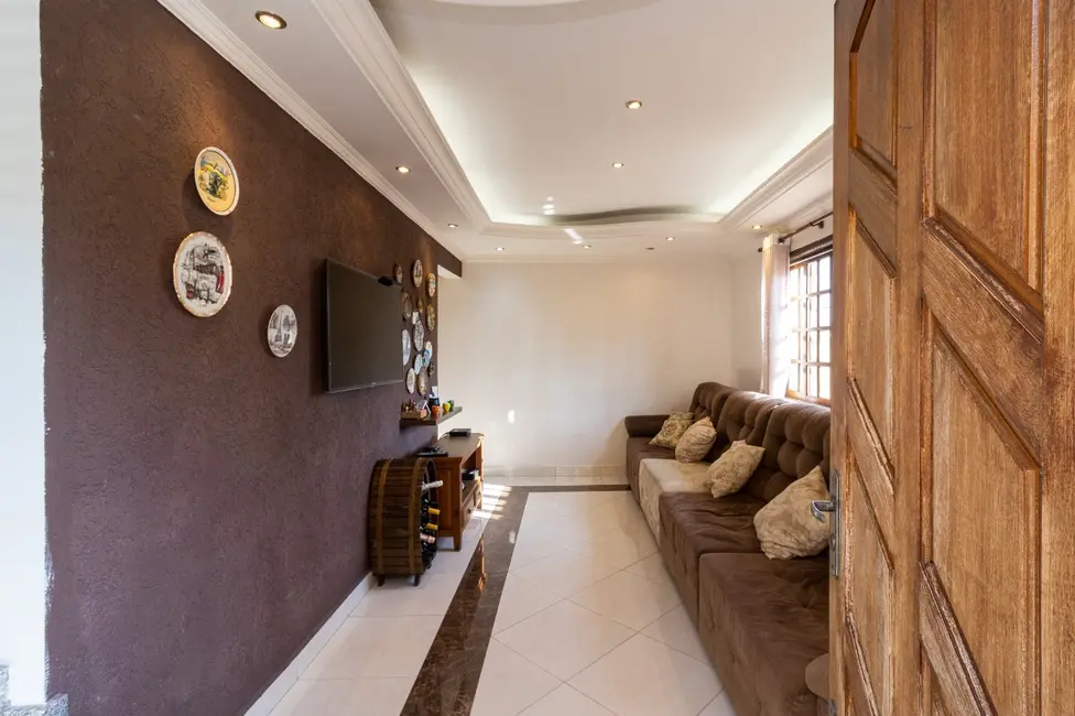 Sobrado com 3 quartos à venda, 156m2 em Vila Santa Delfina, São Paulo - SP - imagem 1 Foto 1 de Sobrado com 3 quartos à venda, 156m2 em Vila Santa Delfina, São Paulo - SP