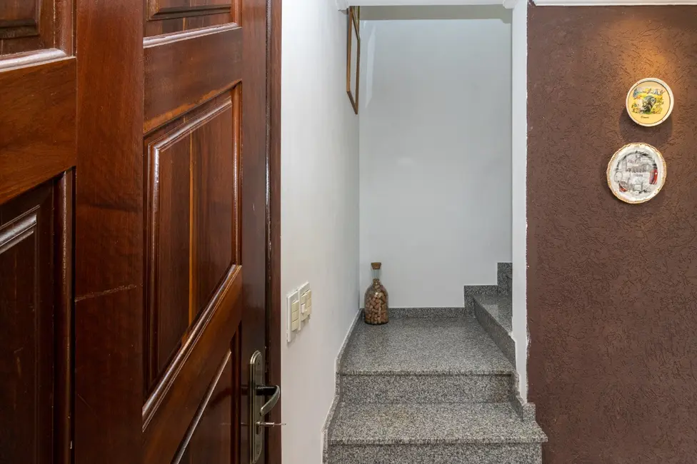 Sobrado com 3 quartos à venda, 156m2 em Vila Santa Delfina, São Paulo - SP - imagem 3 Foto 3 de Sobrado com 3 quartos à venda, 156m2 em Vila Santa Delfina, São Paulo - SP