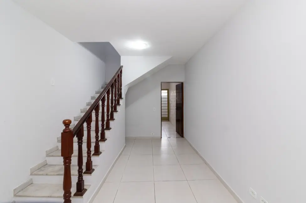 Foto 2 de Sobrado com 2 quartos à venda, 87m2 em Jardim São Silvestre, São Paulo - SP