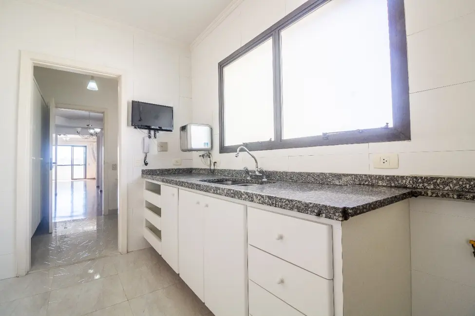 Foto 8 de Apartamento com 4 quartos à venda, 194m2 em Campo Belo, São Paulo - SP