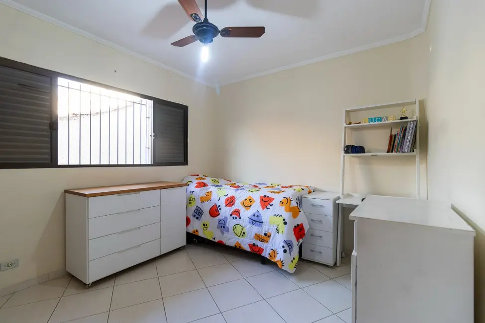 Foto 6 de Casa com 3 quartos à venda, 184m2 em Vila Gumercindo, São Paulo - SP