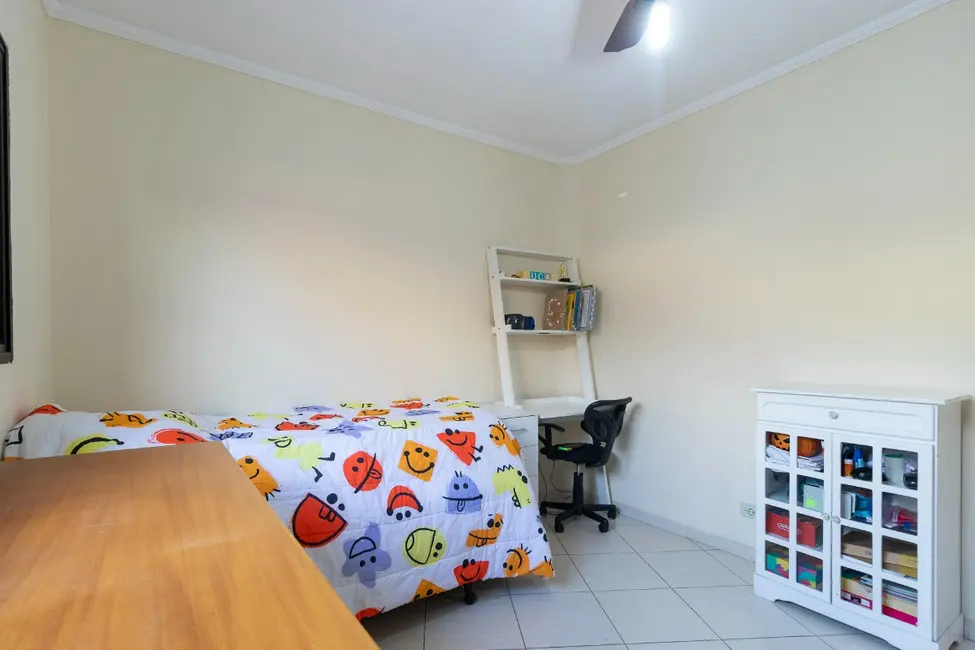 Foto 8 de Casa com 3 quartos à venda, 184m2 em Vila Gumercindo, São Paulo - SP
