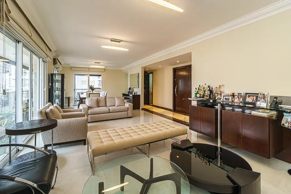 Apartamento com 3 quartos à venda, 225m2 em Cerqueira César, São Paulo - SP - imagem 5 Foto 5 de Apartamento com 3 quartos à venda, 225m2 em Cerqueira César, São Paulo - SP
