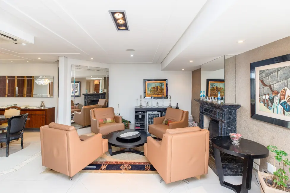 Foto 9 de Apartamento com 4 quartos à venda, 202m2 em Moema, São Paulo - SP