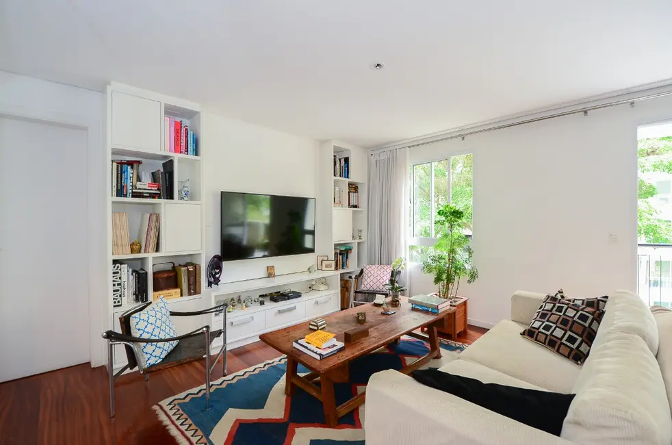 Foto 2 de Apartamento com 3 quartos à venda, 129m2 em Real Parque, São Paulo - SP