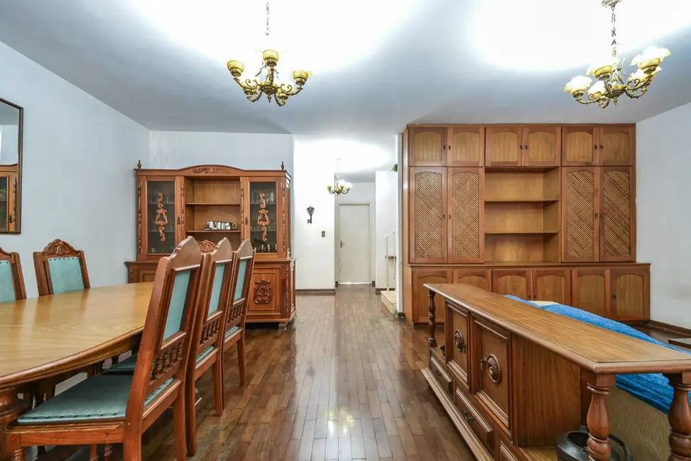 Foto 9 de Casa com 4 quartos à venda, 242m2 em Moema, São Paulo - SP