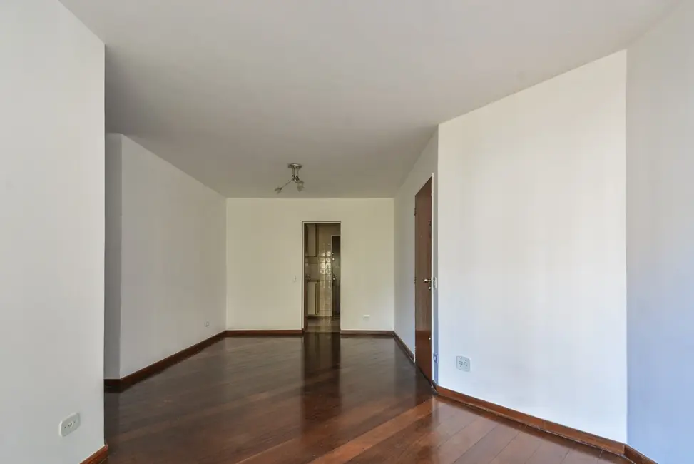 Foto 4 de Apartamento com 3 quartos à venda, 105m2 em Moema, São Paulo - SP