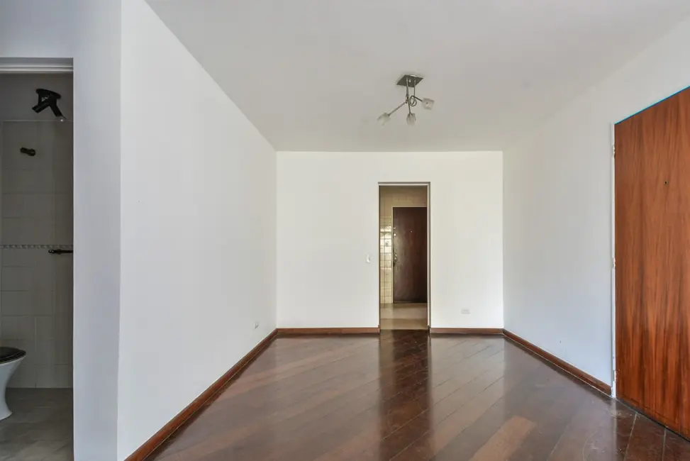 Foto 6 de Apartamento com 3 quartos à venda, 105m2 em Moema, São Paulo - SP