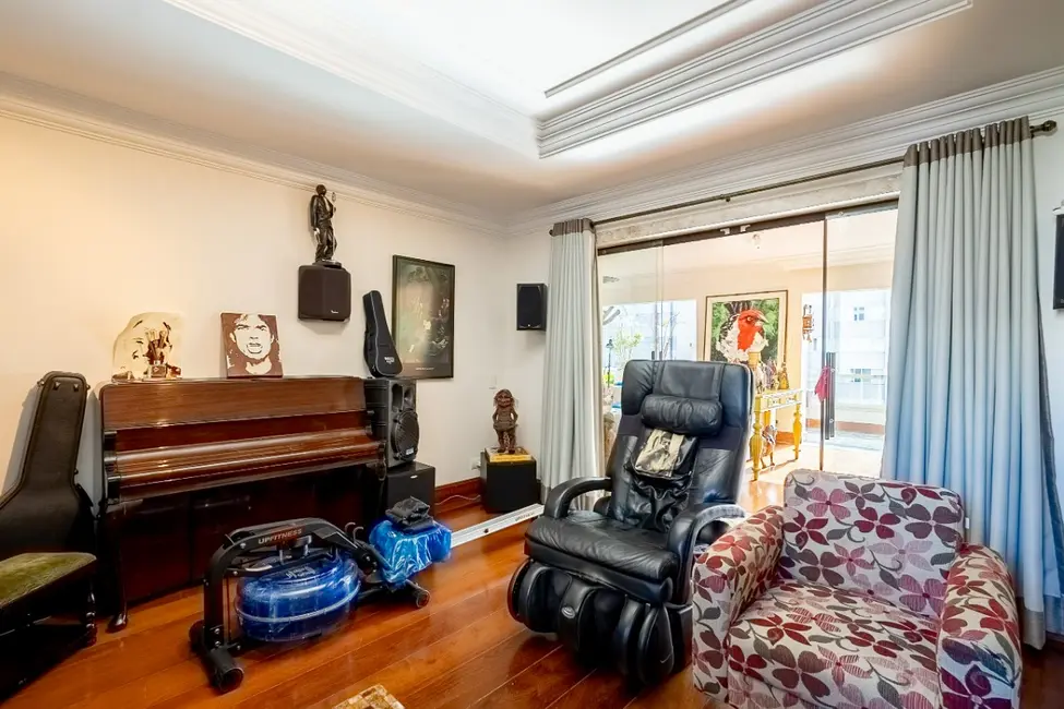 Apartamento com 3 quartos à venda, 208m2 em Moema, São Paulo - SP - imagem 9 Foto 9 de Apartamento com 3 quartos à venda, 208m2 em Moema, São Paulo - SP