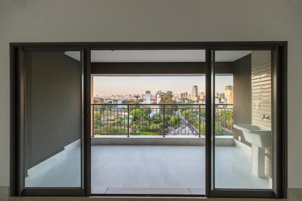 Foto 3 de Apartamento com 1 quarto à venda, 35m2 em Indianópolis, São Paulo - SP