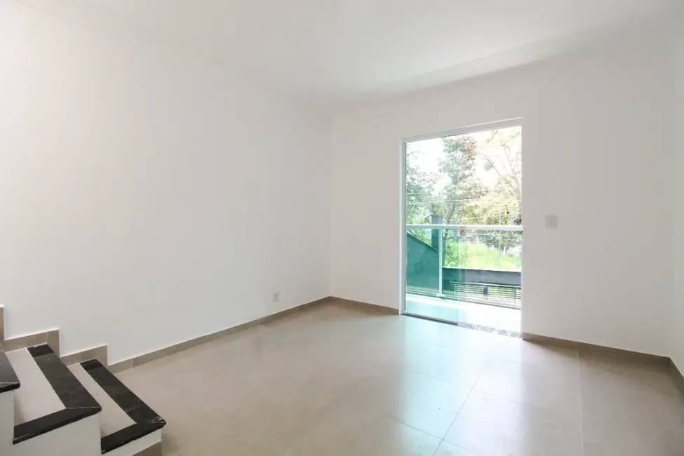 Sobrado com 3 quartos à venda, 156m2 em Jardim Cidade Pirituba, São Paulo - SP - imagem 3 Foto 3 de Sobrado com 3 quartos à venda, 156m2 em Jardim Cidade Pirituba, São Paulo - SP