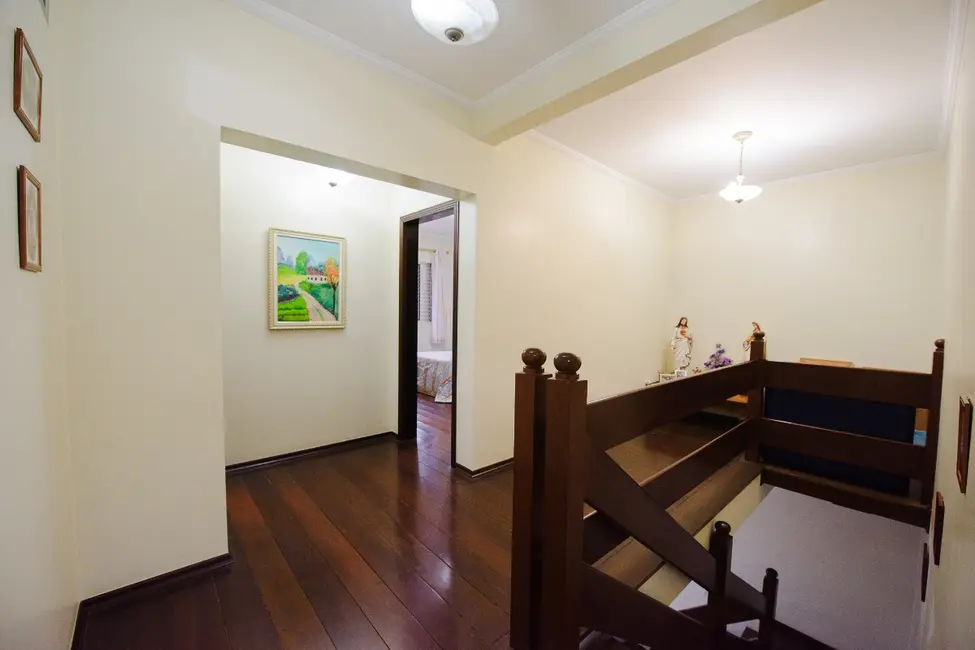 Casa de Vila com 5 quartos à venda, 310m2 em Jardim Marisa, São Paulo - SP - imagem 7 Foto 7 de Casa de Vila com 5 quartos à venda, 310m2 em Jardim Marisa, São Paulo - SP