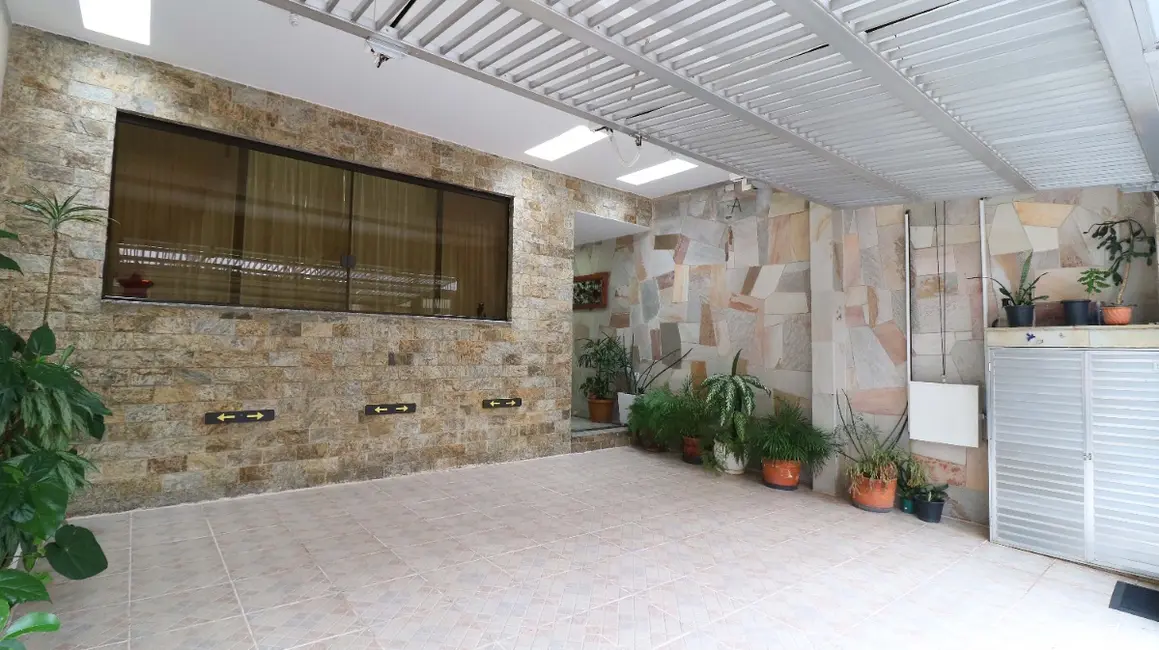 Sobrado com 2 quartos à venda, 160m2 em Vila Medeiros, São Paulo - SP - imagem 1 Foto 1 de Sobrado com 2 quartos à venda, 160m2 em Vila Medeiros, São Paulo - SP