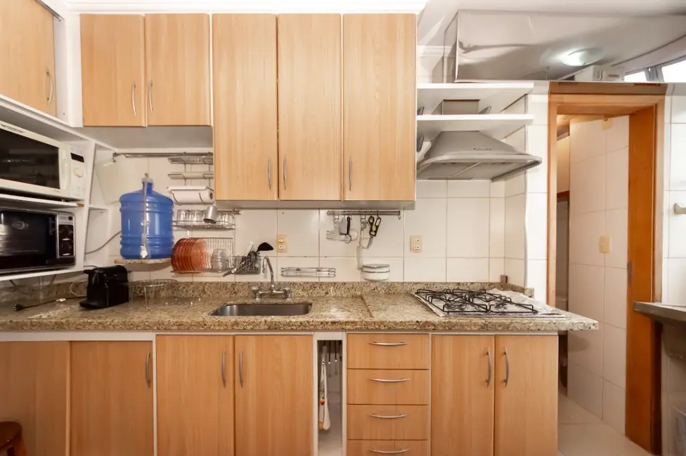 Apartamento com 2 quartos à venda, 70m2 em Vila Nova Conceição, São Paulo - SP - imagem 9 Foto 9 de Apartamento com 2 quartos à venda, 70m2 em Vila Nova Conceição, São Paulo - SP