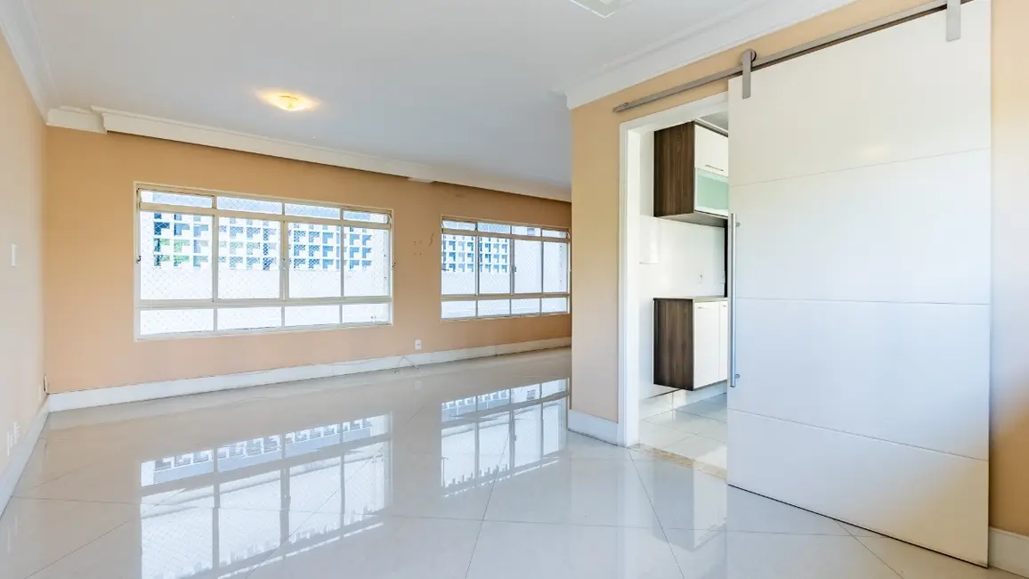 Foto 3 de Apartamento com 3 quartos à venda, 120m2 em Moema, São Paulo - SP