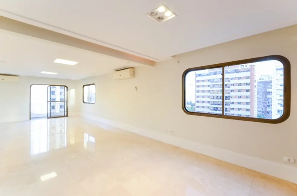 Apartamento com 4 quartos à venda, 301m2 em Campo Belo, São Paulo - SP - imagem 9 Foto 9 de Apartamento com 4 quartos à venda, 301m2 em Campo Belo, São Paulo - SP
