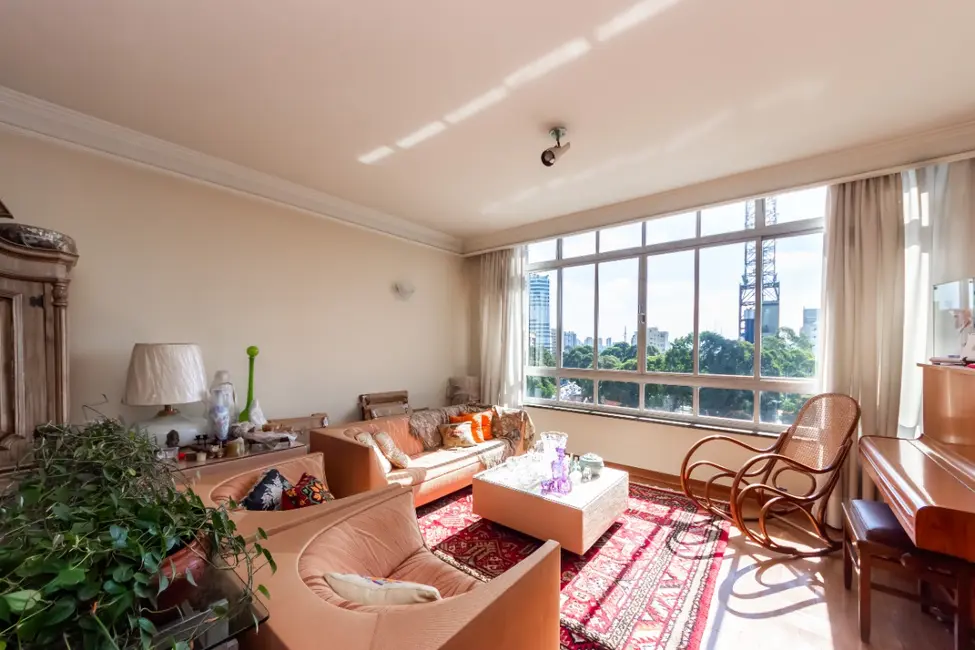 Foto 1 de Apartamento com 3 quartos à venda, 190m2 em Cerqueira César, São Paulo - SP