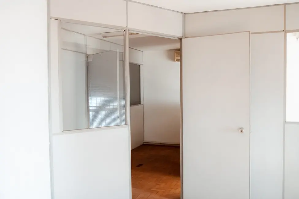 Loja à venda, 141m2 em Campos Elíseos, São Paulo - SP - imagem 3 Foto 3 de Loja à venda, 141m2 em Campos Elíseos, São Paulo - SP