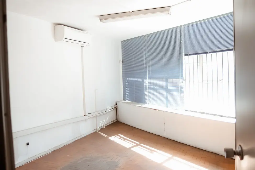 Loja à venda, 141m2 em Campos Elíseos, São Paulo - SP - imagem 8 Foto 8 de Loja à venda, 141m2 em Campos Elíseos, São Paulo - SP