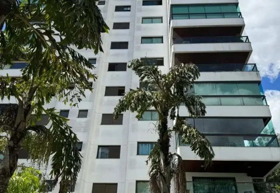 Foto 2 de Apartamento com 3 quartos à venda, 243m2 em Vila Suzana, São Paulo - SP