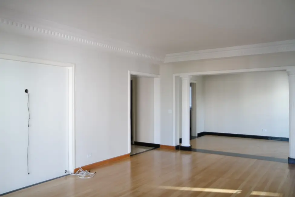 Foto 6 de Apartamento com 3 quartos à venda, 243m2 em Vila Suzana, São Paulo - SP