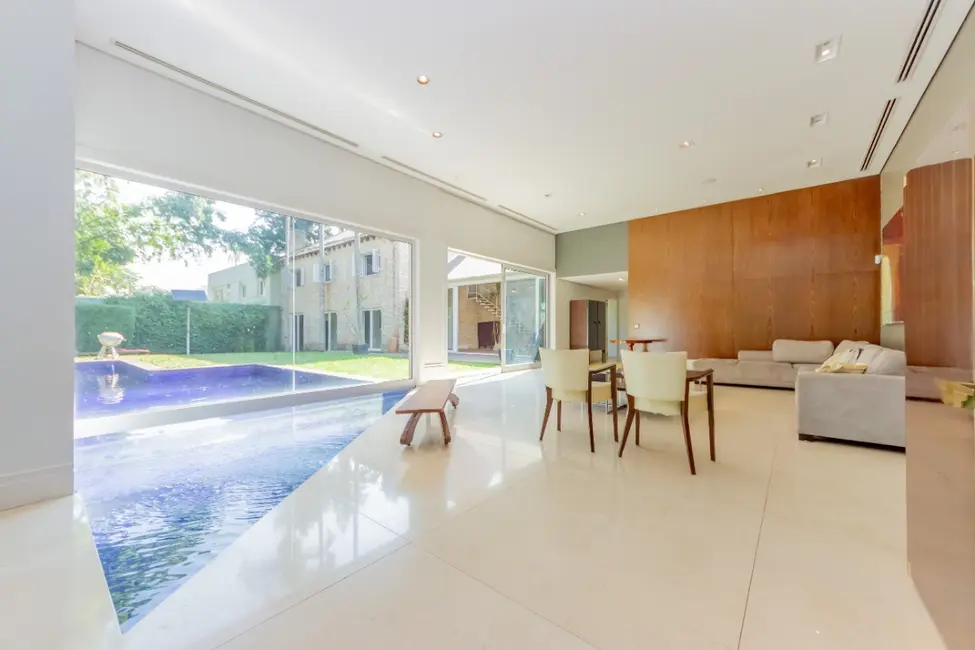 Foto 1 de Casa com 4 quartos à venda, 972m2 em Granja Julieta, São Paulo - SP