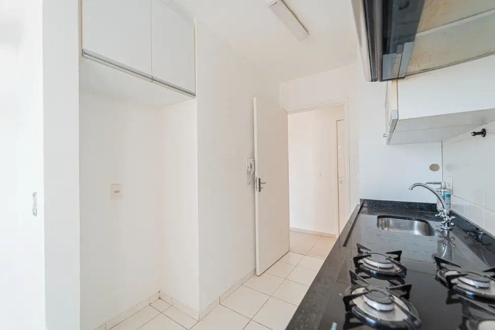 Foto 3 de Apartamento com 2 quartos à venda, 58m2 em Vila Liviero, São Paulo - SP