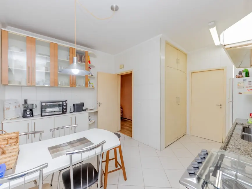 Foto 6 de Apartamento com 3 quartos à venda, 107m2 em Moema, São Paulo - SP