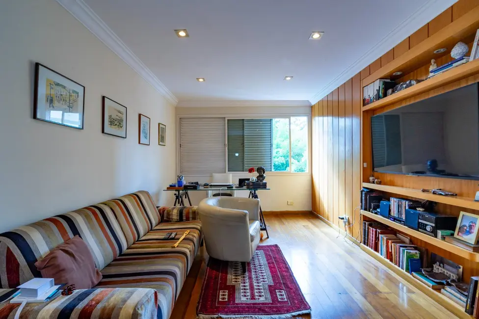 Apartamento com 3 quartos à venda, 185m2 em Vila Suzana, São Paulo - SP - imagem 8 Foto 8 de Apartamento com 3 quartos à venda, 185m2 em Vila Suzana, São Paulo - SP