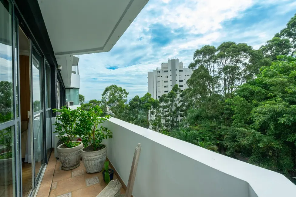 Foto 6 de Apartamento com 3 quartos à venda, 185m2 em Vila Suzana, São Paulo - SP