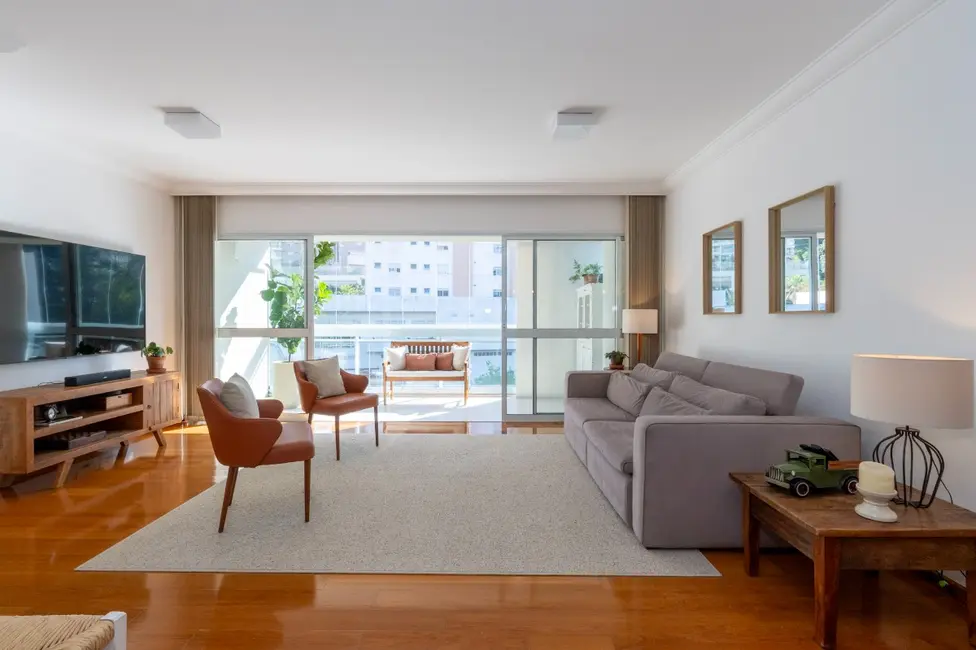 Apartamento com 3 quartos à venda, 132m2 em Vila Andrade, São Paulo - SP - imagem 1 Foto 1 de Apartamento com 3 quartos à venda, 132m2 em Vila Andrade, São Paulo - SP