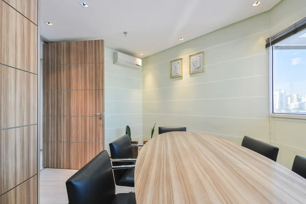 Sala Comercial à venda, 121m2 em Barra Funda, São Paulo - SP - imagem 9 Foto 9 de Sala Comercial à venda, 121m2 em Barra Funda, São Paulo - SP