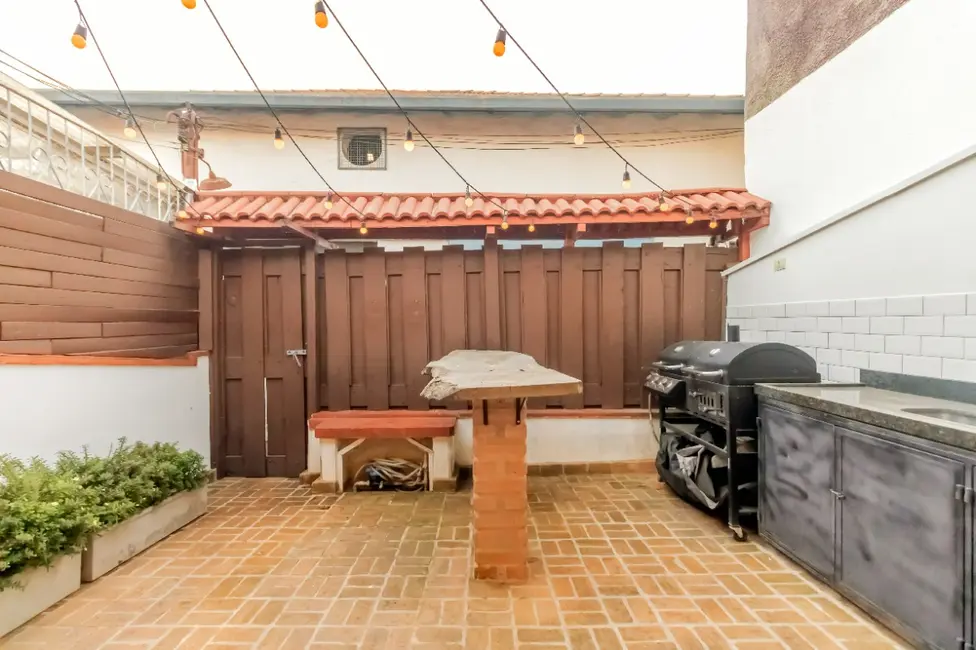 Casa de Vila com 2 quartos à venda, 107m2 em Vila Anastácio, São Paulo - SP - imagem 3 Foto 3 de Casa de Vila com 2 quartos à venda, 107m2 em Vila Anastácio, São Paulo - SP