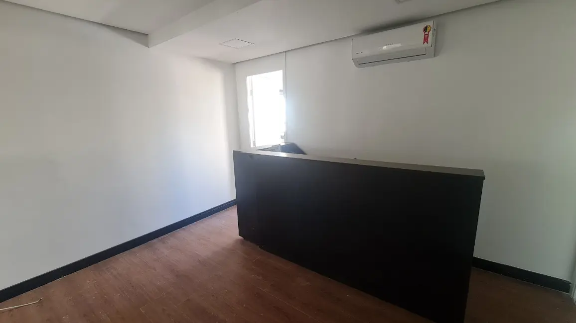 Sala Comercial à venda, 32m2 em Água Branca, São Paulo - SP - imagem 1 Foto 1 de Sala Comercial à venda, 32m2 em Água Branca, São Paulo - SP