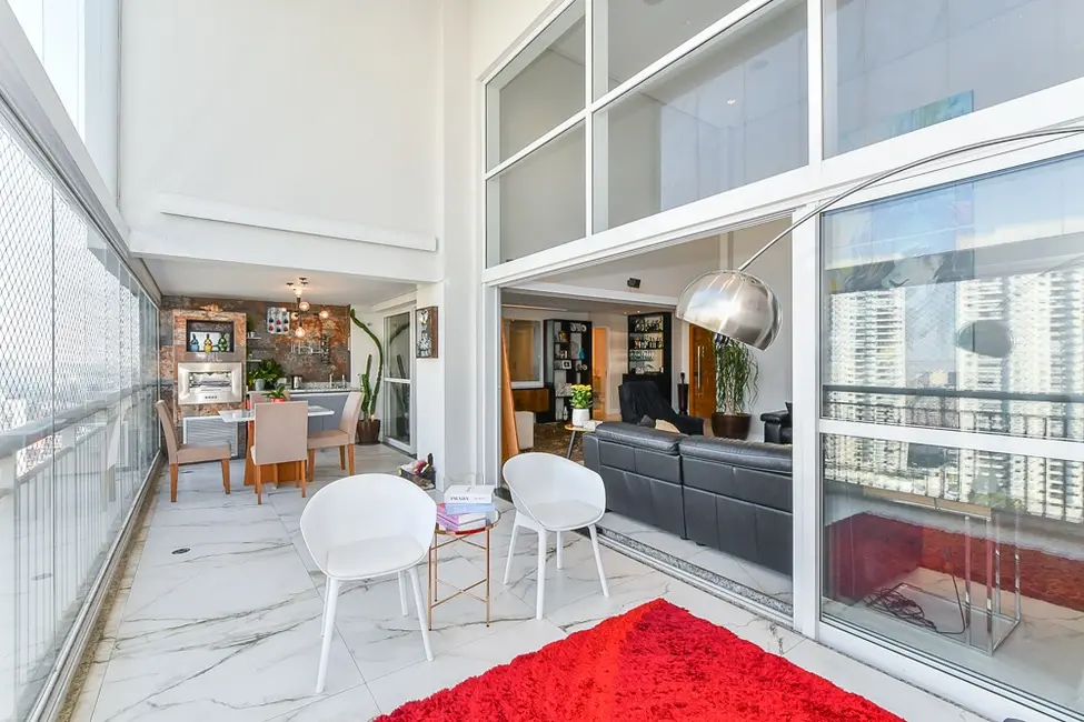 Apartamento com 4 quartos à venda, 238m2 em Vila Suzana, São Paulo - SP - imagem 5 Foto 5 de Apartamento com 4 quartos à venda, 238m2 em Vila Suzana, São Paulo - SP