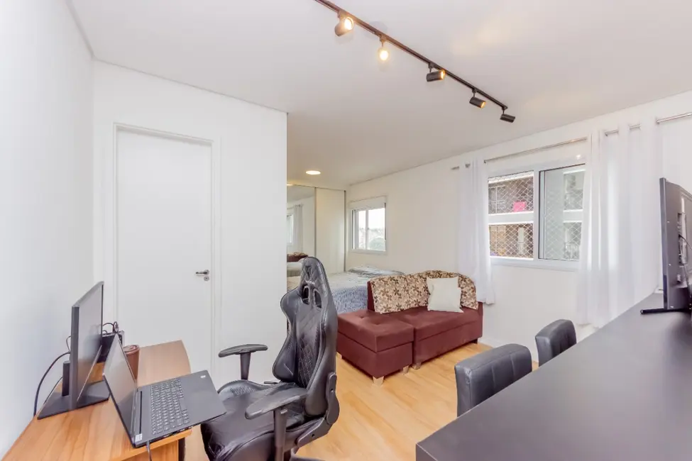 Apartamento com 1 quarto à venda, 32m2 em Parque Reboucas, São Paulo - SP - imagem 2 Foto 2 de Apartamento com 1 quarto à venda, 32m2 em Parque Reboucas, São Paulo - SP