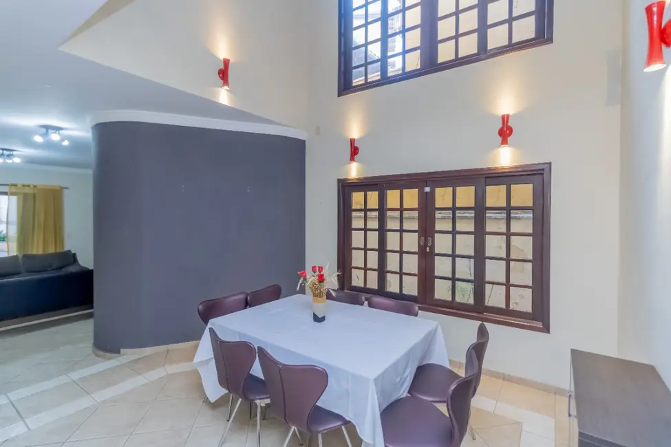 Sobrado com 3 quartos à venda, 290m2 em Vila Alpina, São Paulo - SP - imagem 8 Foto 8 de Sobrado com 3 quartos à venda, 290m2 em Vila Alpina, São Paulo - SP