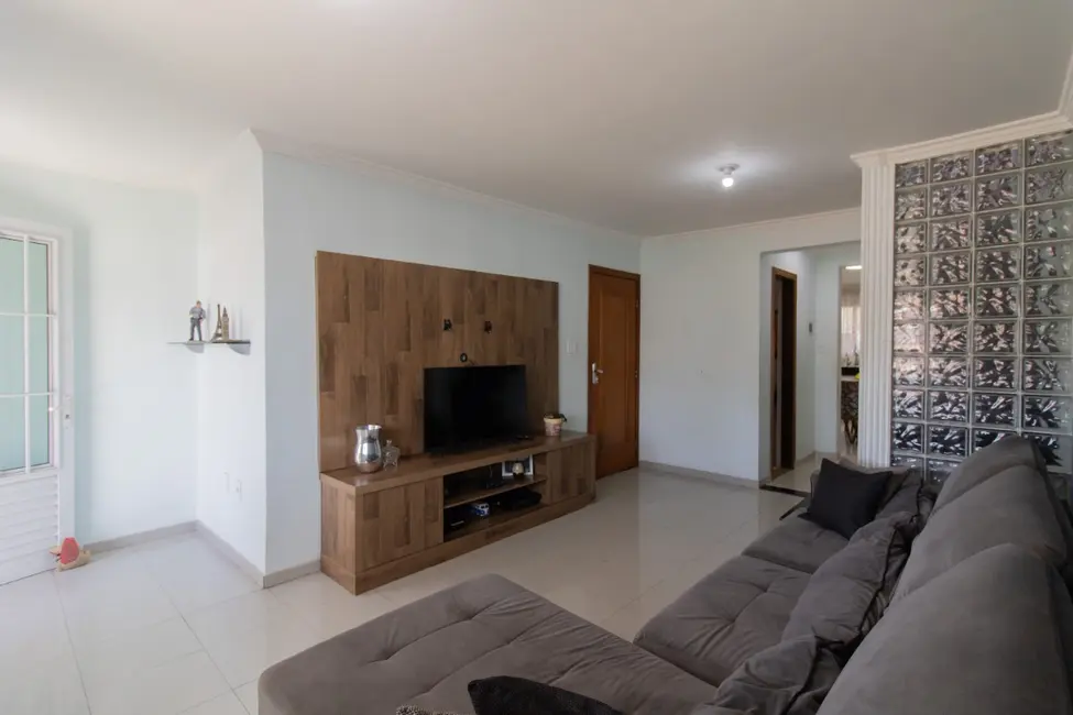 Foto 6 de Casa com 3 quartos à venda, 194m2 em Parque Vitória, São Paulo - SP