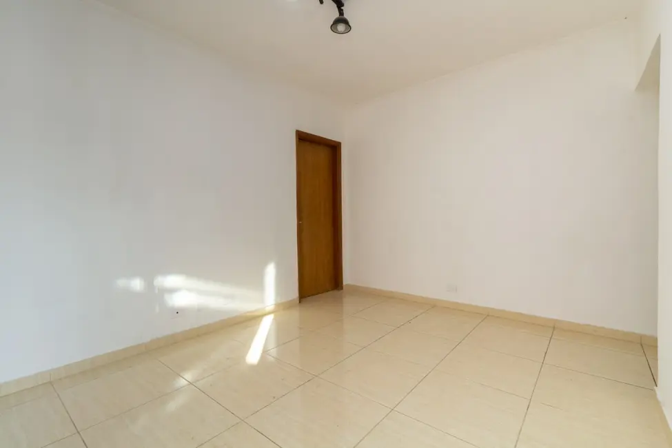 Foto 3 de Casa com 3 quartos à venda, 120m2 em Vila Indiana, São Paulo - SP