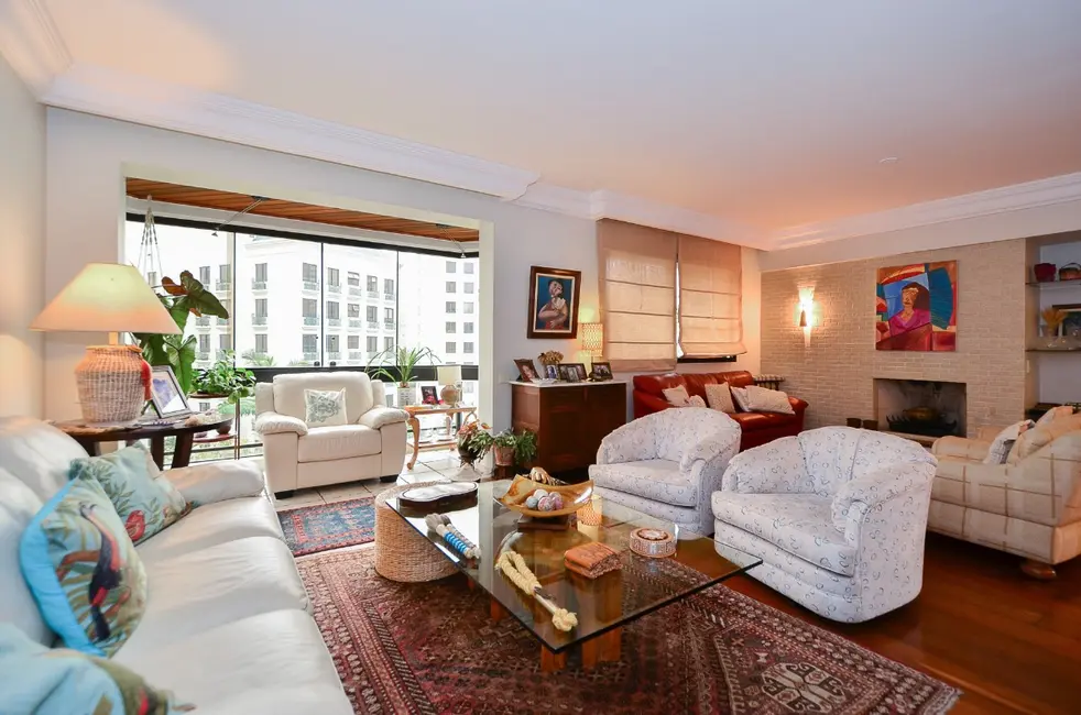 Apartamento com 4 quartos à venda, 226m2 em Morumbi, São Paulo - SP - imagem 3 Foto 3 de Apartamento com 4 quartos à venda, 226m2 em Morumbi, São Paulo - SP