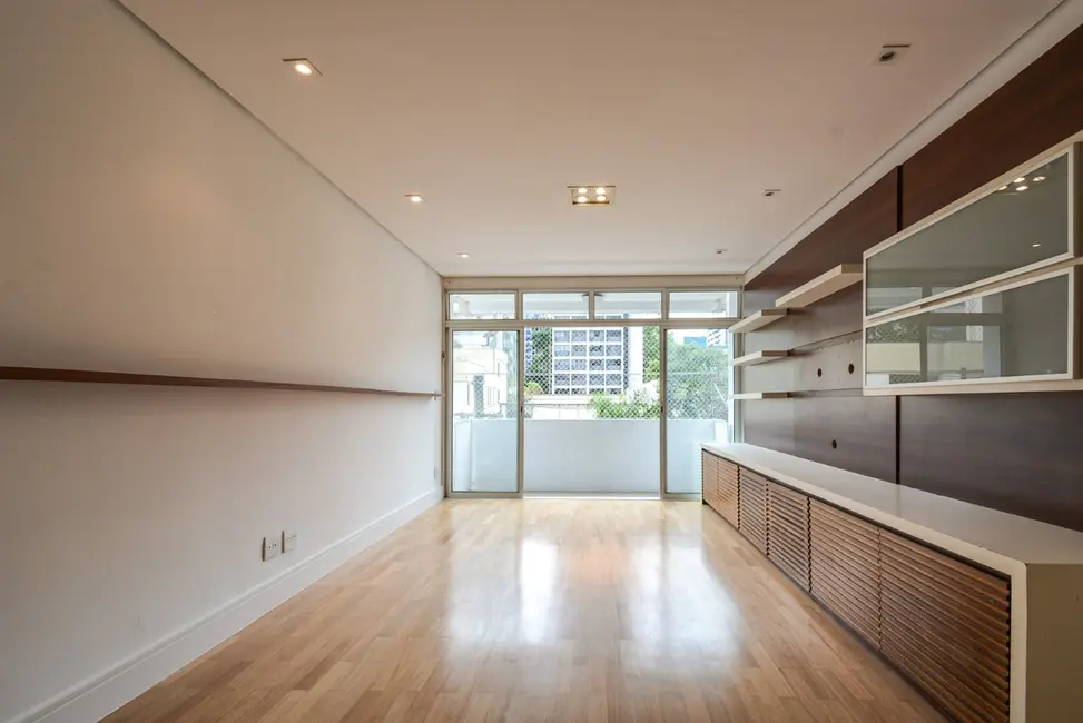 Apartamento com 2 quartos à venda, 123m2 em Pinheiros, São Paulo - SP - imagem 2 Foto 2 de Apartamento com 2 quartos à venda, 123m2 em Pinheiros, São Paulo - SP