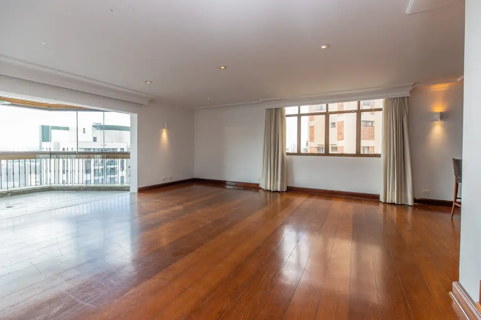 Apartamento com 4 quartos à venda, 296m2 em Vila Suzana, São Paulo - SP - imagem 3 Foto 3 de Apartamento com 4 quartos à venda, 296m2 em Vila Suzana, São Paulo - SP