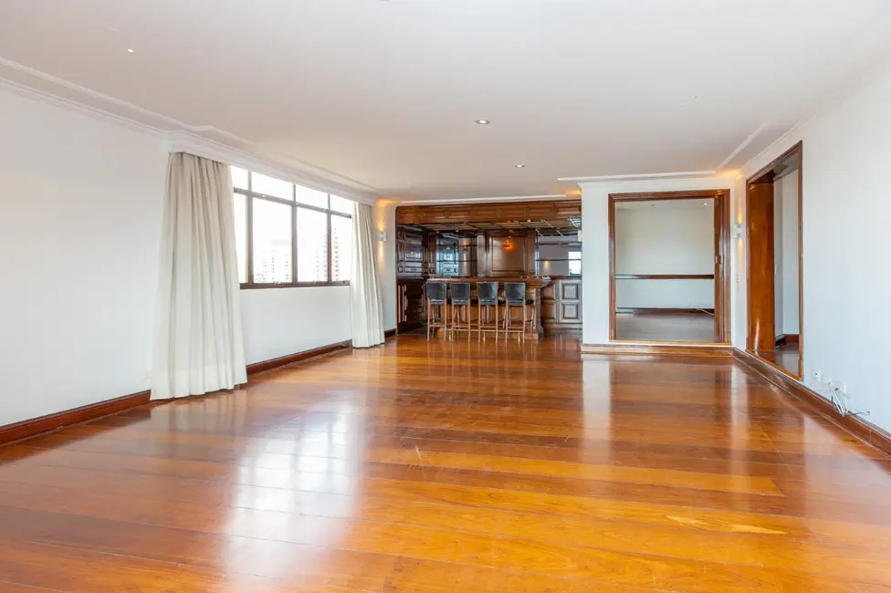 Foto 1 de Apartamento com 4 quartos à venda, 296m2 em Vila Suzana, São Paulo - SP