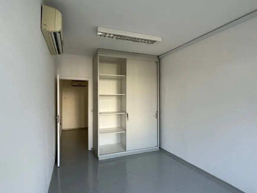 Foto 3 de Sala Comercial à venda, 32m2 em Jardim Paulista, São Paulo - SP