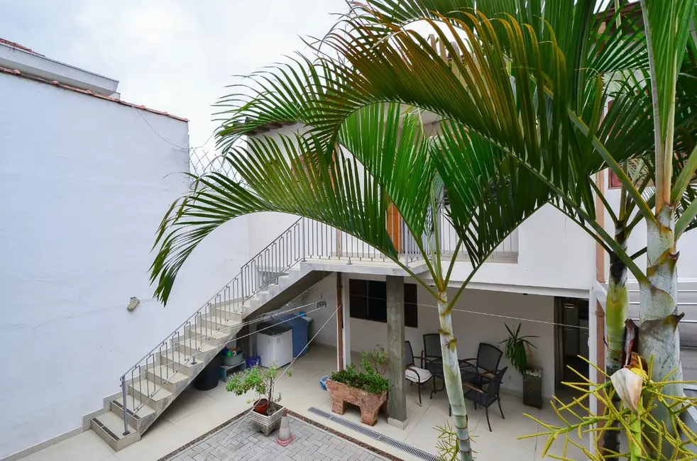 Foto 7 de Casa com 4 quartos à venda, 248m2 em Jardim Leila, São Paulo - SP