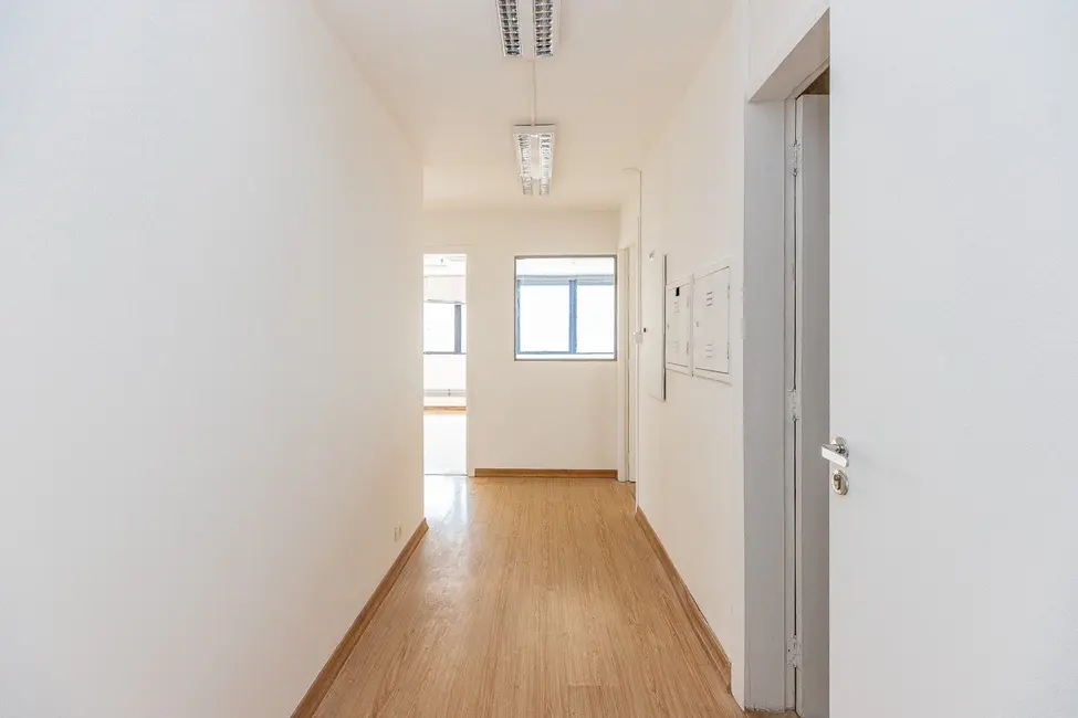Foto 2 de Sala Comercial à venda, 122m2 em Santo Amaro, São Paulo - SP