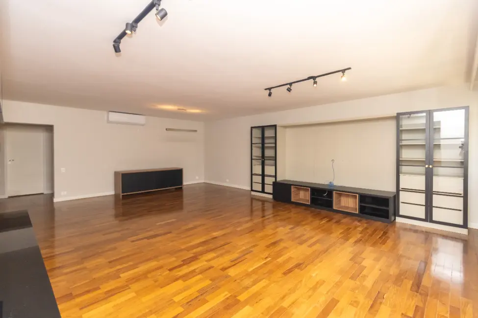 Foto 4 de Apartamento com 3 quartos à venda, 166m2 em Itaim Bibi, São Paulo - SP